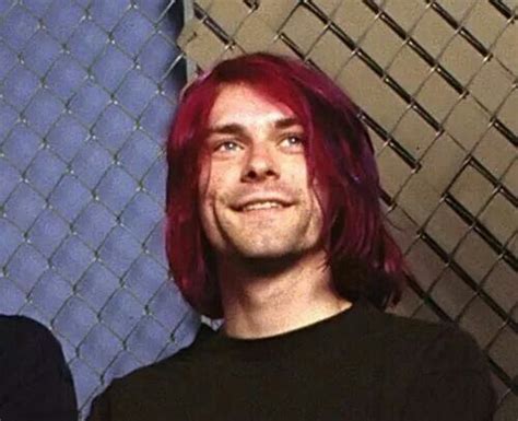Awsome Kurt With Red Hair Fotos De Kurt Cobain Fotos De Nirvana Kurt Cobain