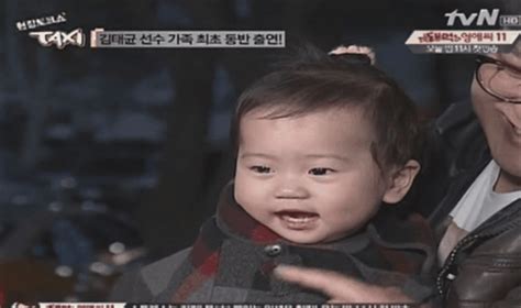 현재 국내 야구를 이끌어가고 있는 인물 중에서 한화이글스에서 뛰고 있는 김태균 선수를 빼놓을 수 없는데요. 1일전: 야구선수 김태균 부인 김석류 아나운서 몸매,김태균 아내 ...