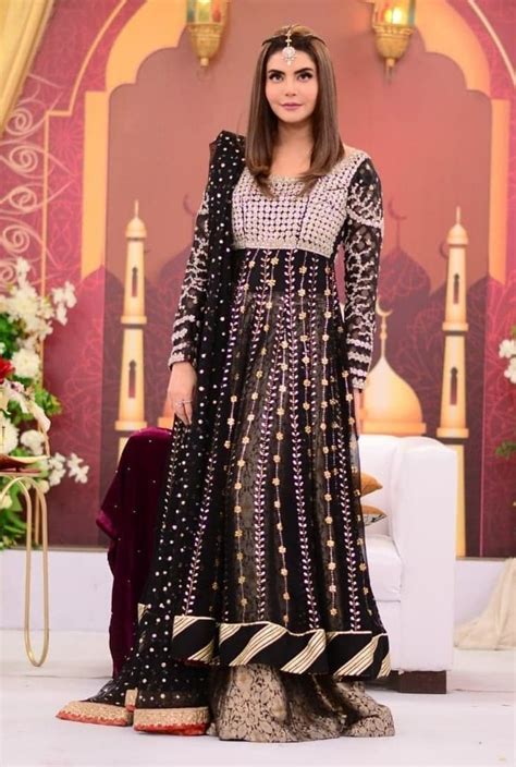 Best Eid Dresses Worn By Pakistani Actresses Reviewitpk