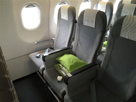 Review Finnair A321 Business Class Hel Ams Young Travelers Of Hong