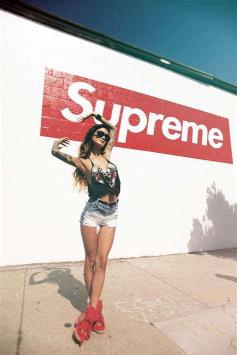 Animated is an american animated television series based on the transformers toy line.it was produced by cartoon network studios and hasbro and animated by the answer studio, mook animation, and studio 4°c (shorts). swag red girls supreme Obey models swagger fireinmyfeet •