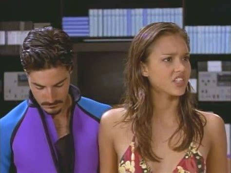 jessica alba trapped underwater and more frogwoman org