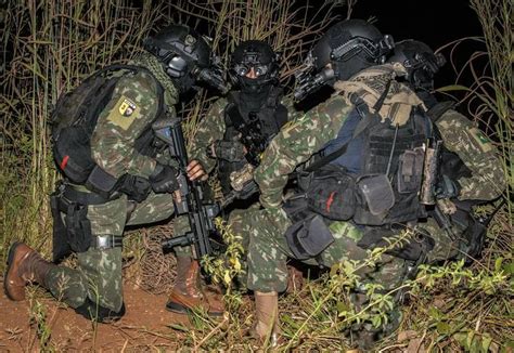 Pin On Forças Especiais E Comandos Do Exército Brasileiro
