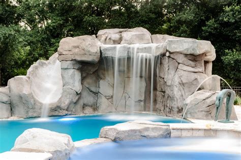 Creating A Realistic Concrete Rock Poolside Grotto Radrock Creations