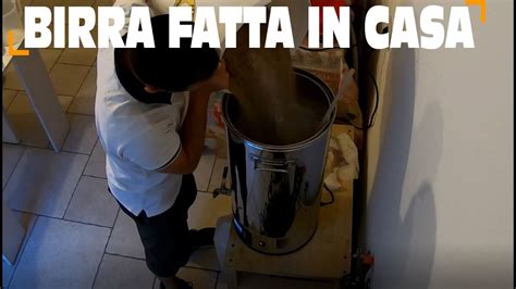 Non tutti sanno che produrre birra è anche piuttosto semplice ed economico. Come fare la birra in 10 minuti - Birra fatta in casa con ...