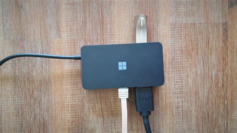 Microsoft Surface Usb C Travel Hub Mini Review Thomas Maurer