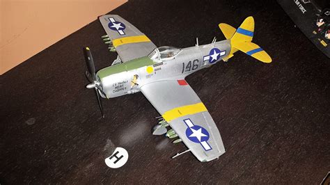 P 47n Thunderbolt Plastic Model Airplane Kit 148 Scale