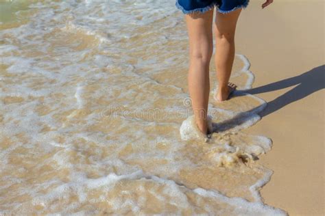 Leg Lady Walk On The Beach And Ocean Wave Crash It Stock Image Image
