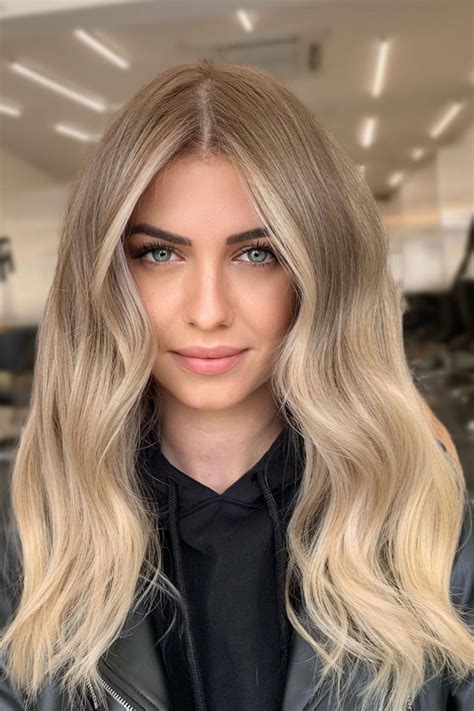 This Modern Edgier Version Of Blonde Is About To Take Over The Top Hair Colors Show It Off