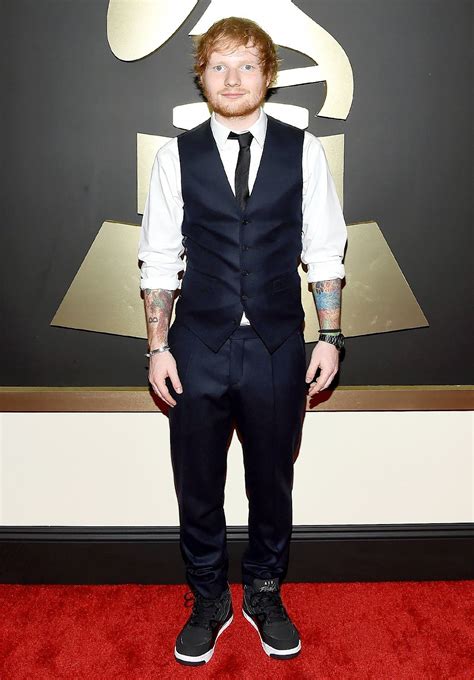 Alfaiataria Misturada Com O Casual Em Alta Ed Sheeran Grammy