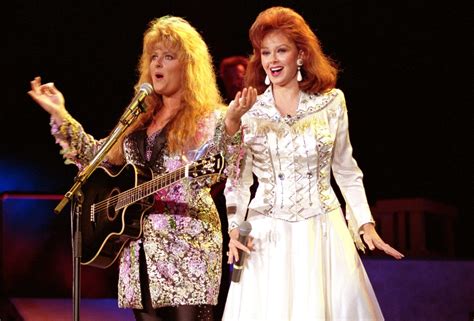 The Judds In 1991 The Shocking Transformations Of Your Favorite Country Stars Popsugar Celebrity