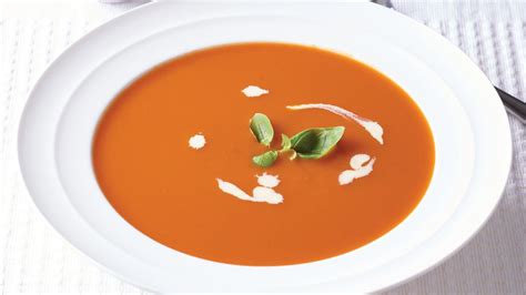 Rich And Creamy Tomato And Basil Soup Recipe Unilever Food