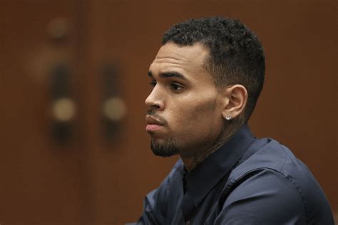 Chris Brown Net Worth Age Height Weight Awards And Achievement