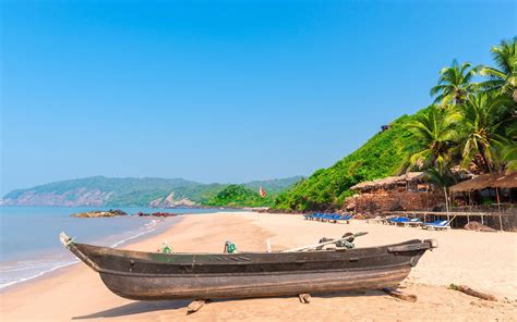 Best Beaches In Goa Beach Holidays For Couples Singles And Families