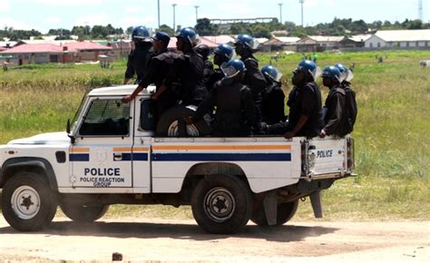 Zimbabwe Police Army In Joint Cbd Patrols