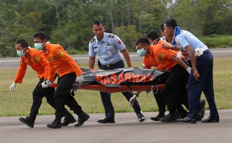 search for missing airasia flight qz8501 daily record