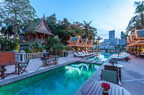The Peninsula Bangkok Hotel Bangkok Thailand Overview