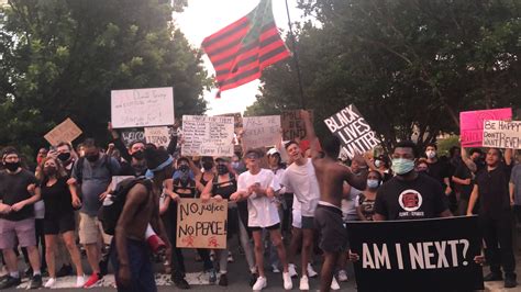 Charlotte Protests Photos Wccb Charlottes Cw