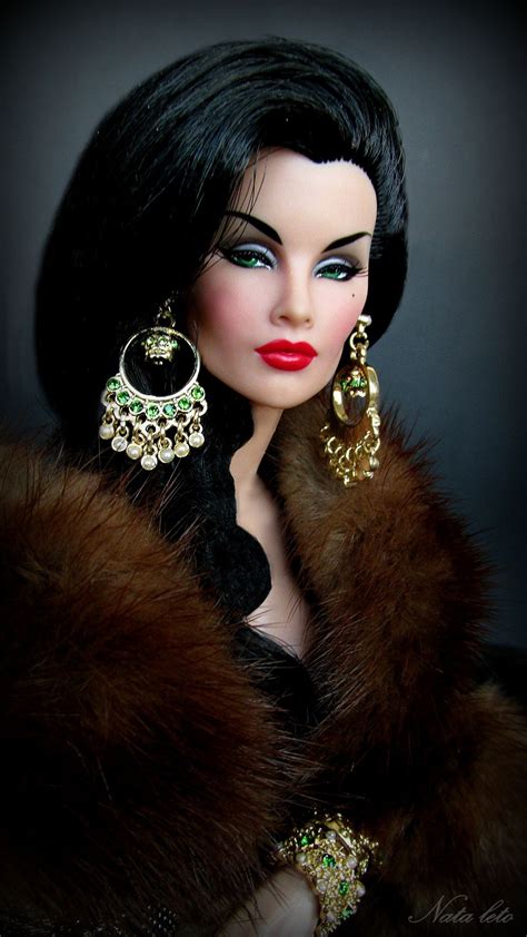 Pin By Olga Vasilevskay On Fashion Dolls 1 Beautiful Barbie Dolls Fashion Royalty Dolls