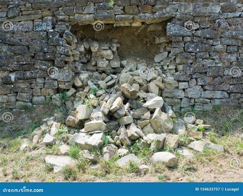 Dry Stone Wall Collapsed Requires Restoration Work Stock Image Image Of Dirty Destruction