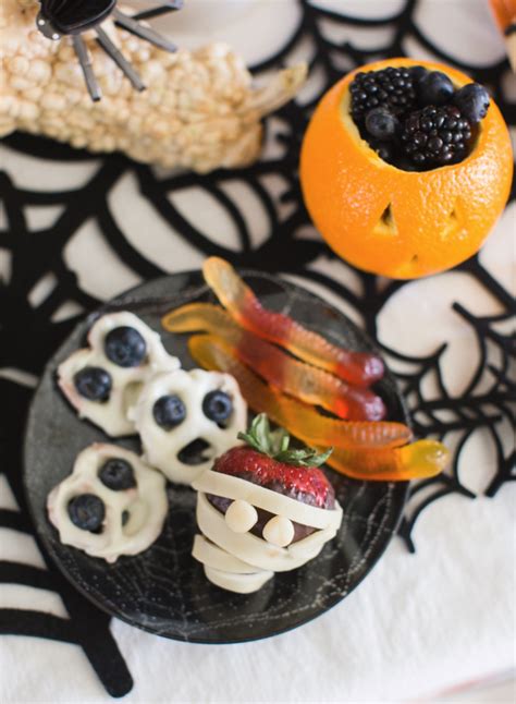Host The Spookiest Halloween Party For Kids Spooky Halloween Party