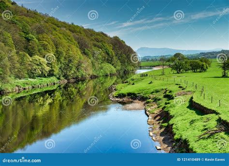 The River Lune Near Lancaster Flowing Through Lush Green Country Stock