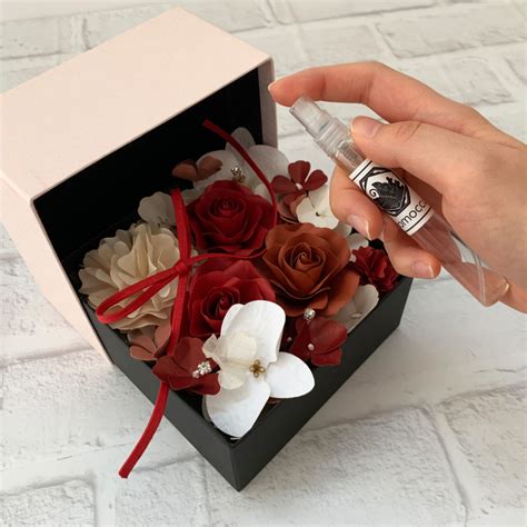 Fuwara Flower Box Red Sogoro Online Store