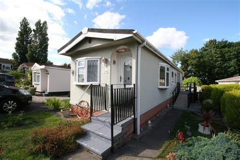 2 Bed Mobilepark Home For Sale In Mill Farm Park Bulkington Bedworth