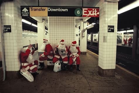 Subway Santas Nat Geo Photo Of The Day