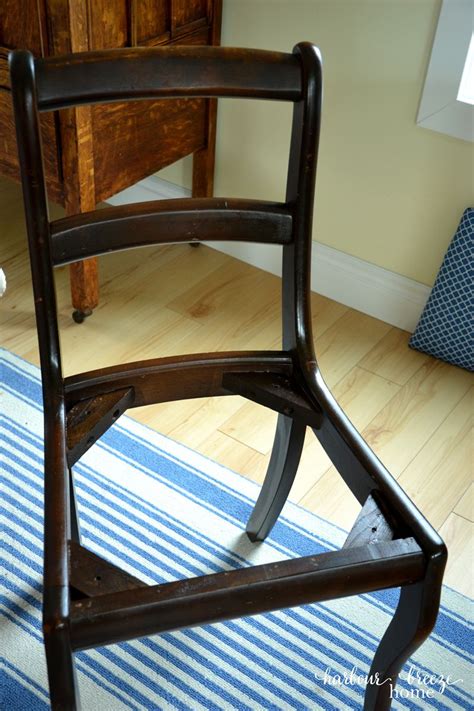 As noted in the first post, i took a picture of the seat cushions before i took them apart. DIY Home Decor | Upholstered Dining Room Chairs in 2020 ...