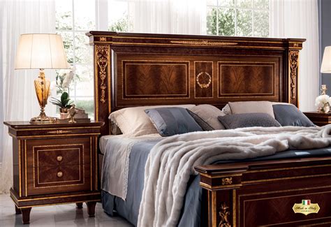 Italian bedroom furniture is by far the most luxurious, most well crafted and most in demand for those that want a modern bedroom. MODIGLIANI Bedroom Collection - Luxury Furniture & Lighting