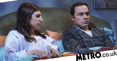The Big Bang Theory Mayim Bialik First Kiss With Jim Parsons Was Grim Metro News
