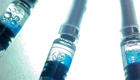 接受麻疹、流行性腮腺炎及德國麻疹疫苗後曾有嚴重的過敏反應 對明膠（gelatin）或某些抗生素曾有嚴重的過敏反應 及有以下情況的人： ‧ 患有癌病 ‧ 長期服用類. 打了德國麻疹疫苗才發現懷孕，怎麼辦？ - 康健雜誌103期