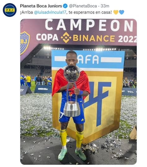 Hinchas Peruanos Brindan Su Apoyo A Luis Advincula Tras Perder La Clasificación A Qatar 2022