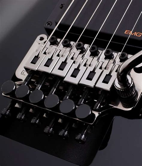 Which Is Better Locking Tuners Vs Floyd Rose