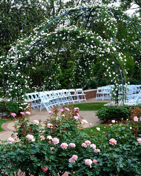 18 Beautiful Botanical Garden Wedding Venues Martha