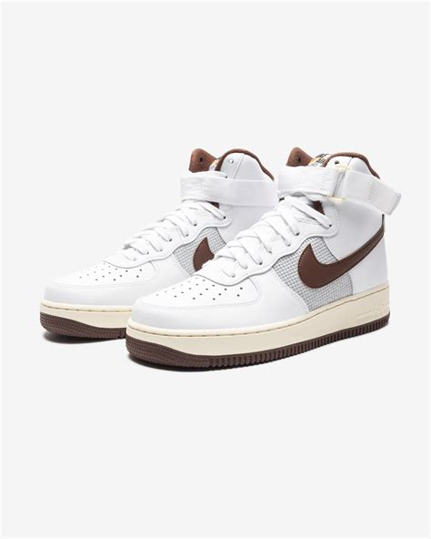 Nike Air Force 1 High 07 Lv8 Vintage White Ltchocolate Undefeated