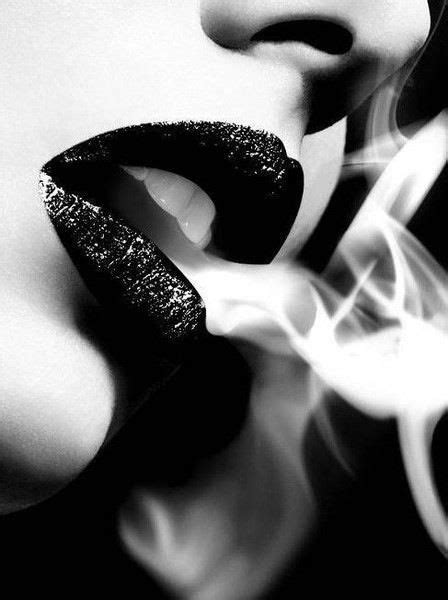 Smokey Lips Black N White Black And White Pictures Black Velvet