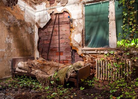 Creepy Photos Of Abandoned Mental Hospitals Demilked