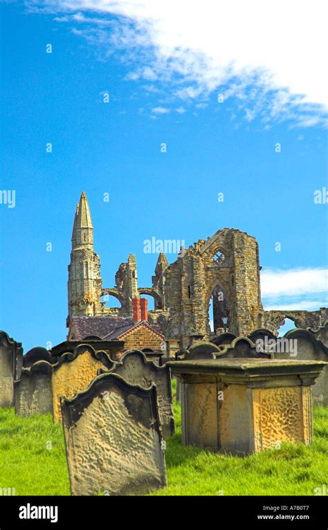 View Of Whitby Abbey From The Graveyard Of St Mary S Church Stock Photo