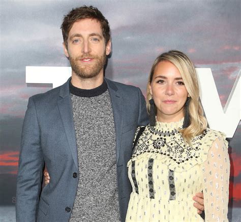 Dlisted Thomas Middleditch Had To Pay His Wife More Than 26 Million In Their Divorce
