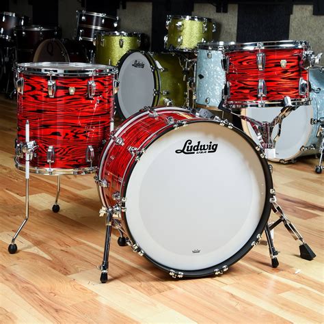 Another Beautiful Ludwig Classic Maple Kit This Red Swirl Kit Is In