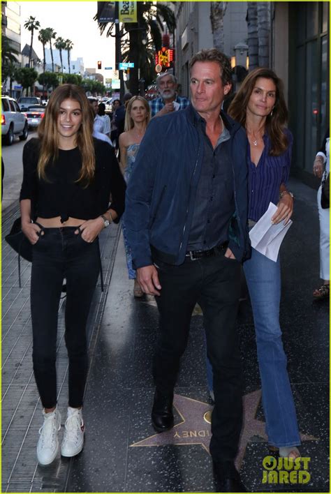 Full Sized Photo Of Kaia Gerber Mom Cindy Crawford Are Basically Twins