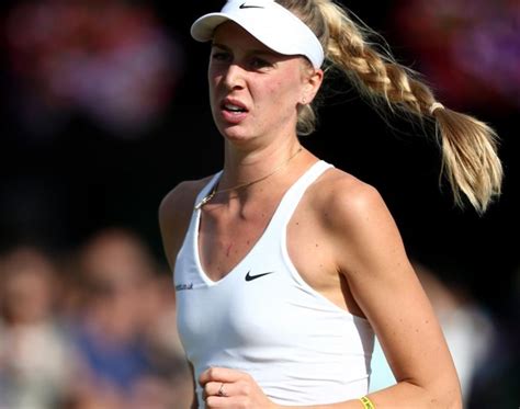 Gates open for spectators on day one of wimbledon championships. Naomi Broady - Hot Tennis Babes