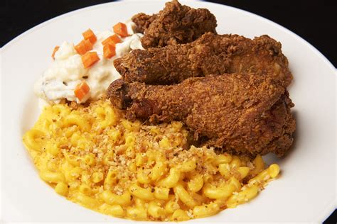 buttermilk fried chicken con sofrito