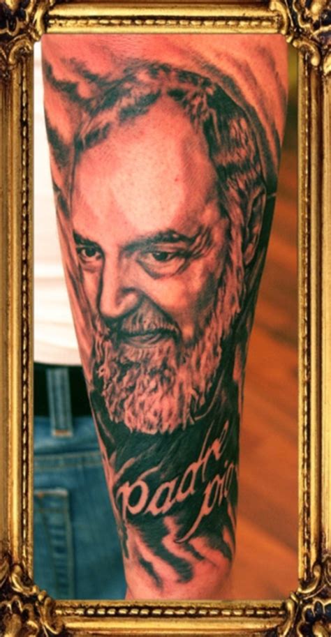 Hey, we are devotees of st. choice: Padre Pio | Tattoos von Tattoo-Bewertung.de