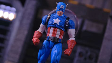 Hasbro Celebrates 20 Years Of Marvel Legends With Special Captain