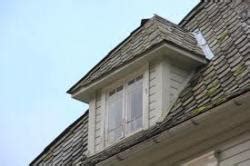 rumah  gerah perhatikan material atap  jendela tribunnewscom