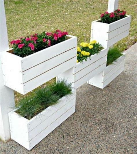 Pretty Privacy Fence Planter Boxes Ideas To Try18 Trendedecor