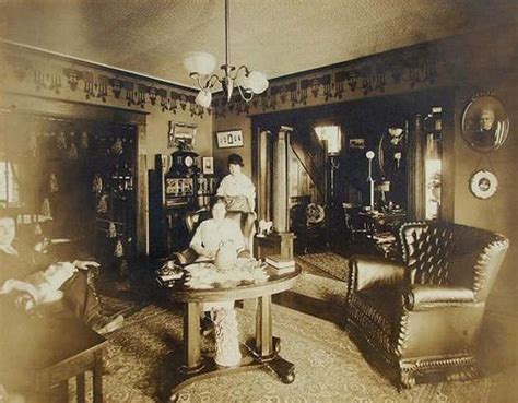 Sitting In The Parlor 1900s Victorian House Interiors Victorian